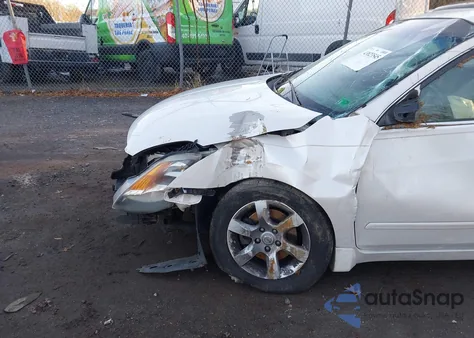 2008 Nissan Altima 2.5 S from USA, damaged, VIN 1N4AL21E58N505179